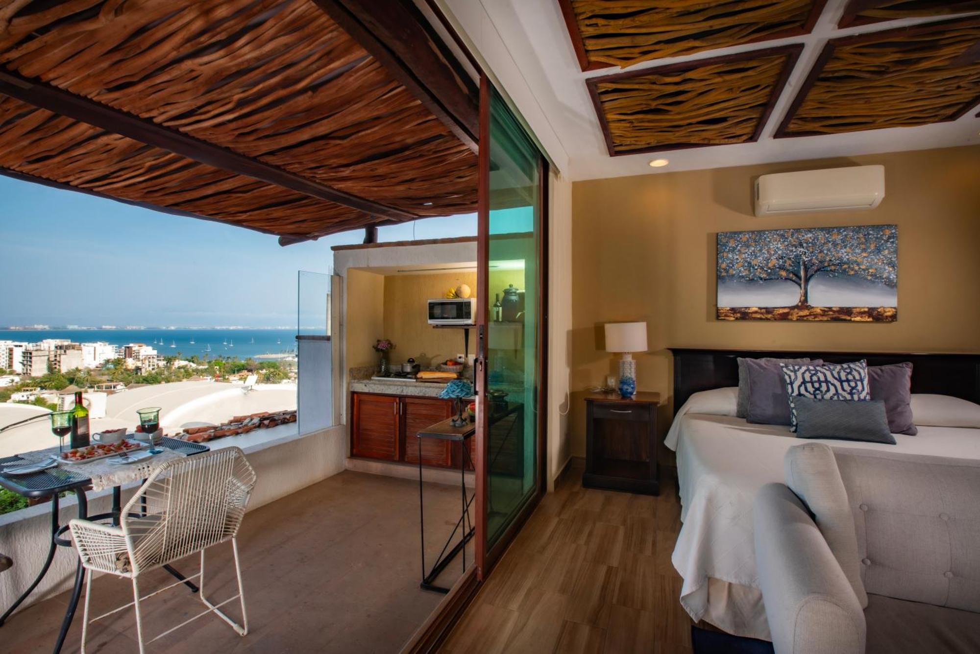 Bella Bed & Breakfast 3*